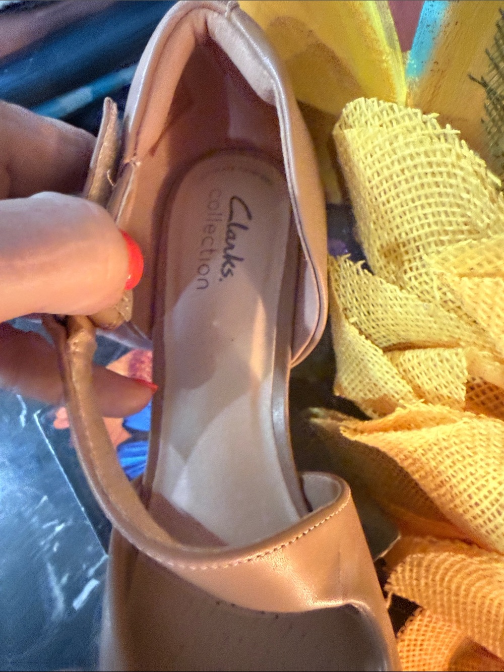 Clarks Beige Tan Mary Jane Heels with Ankle Strap - Picture 4 of 6